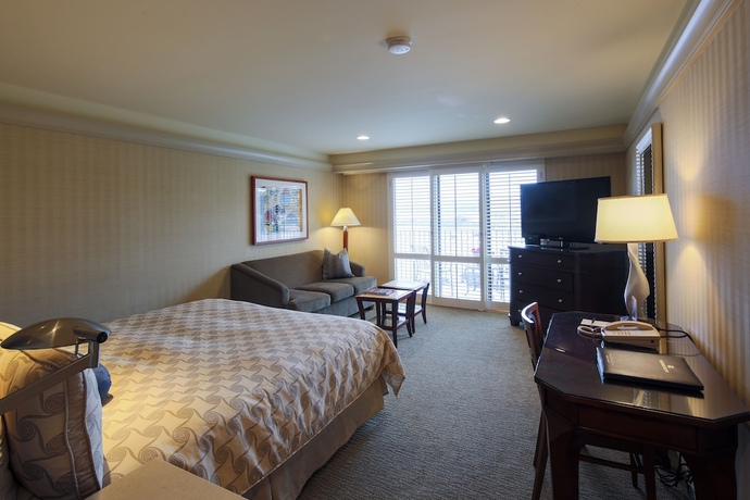 Imagen de la habitación del Hotel Monterey Bay Inn. Foto 6