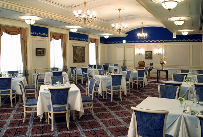 Imagen del bar/restaurante del Hotel Monterey Osaka. Foto 4