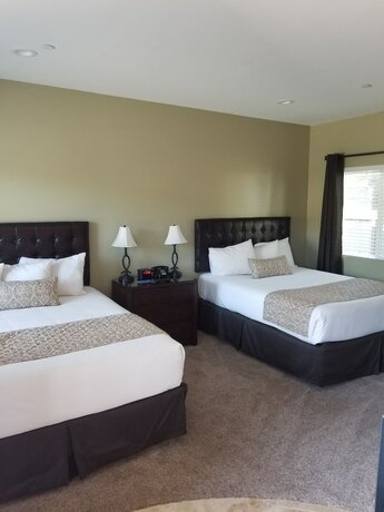 Imagen de la habitación del Hotel Monterey Peninsula Inn. Foto 20