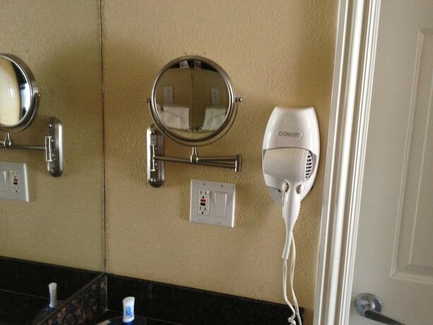 Imagen general del Hotel Monterey Surf Inn. Foto 7