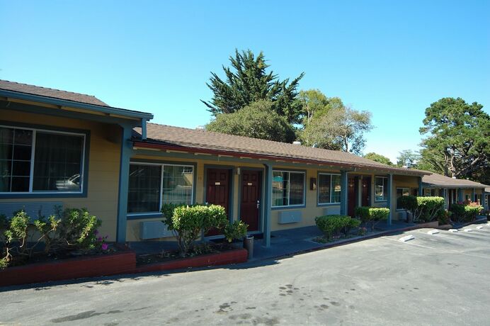 Imagen general del Hotel Monterey Surf Inn. Foto 8