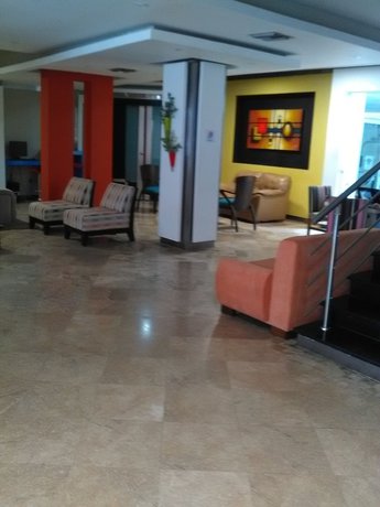 Imagen de los interiores del Hotel Monteria Real. Foto 4