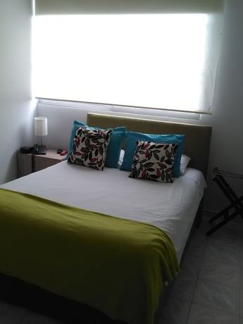 Imagen de la habitación del Hotel Monteria Real. Foto 3
