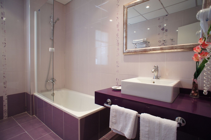 Imagen de la habitación del Hotel Montermoso. Foto 8