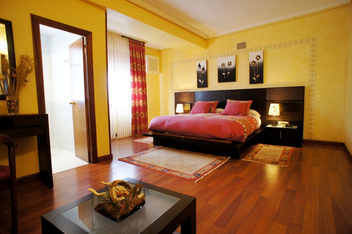 Imagen de la habitación del Hotel Montermoso. Foto 9