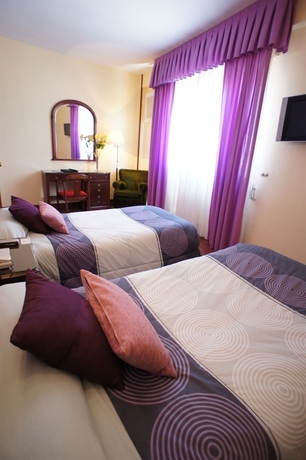 Imagen de la habitación del Hotel Montermoso. Foto 11