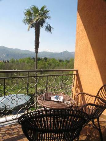 Imagen de la habitación del Hotel Monterosa, Orta San Giulio. Foto 16