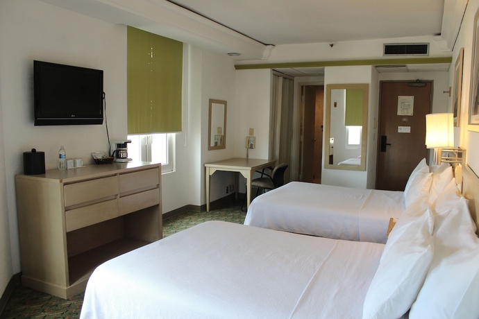 Imagen de la habitación del Hotel Monterrey Macroplaza. Foto 2