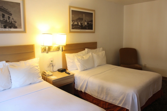Imagen de la habitación del Hotel Monterrey Macroplaza. Foto 5