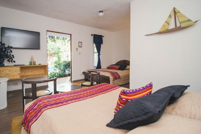 Imagen de la habitación del Hotel Monterrico. Foto 14