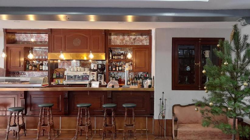 Imagen de los interiores del Hotel Montes Blancos. Foto 10