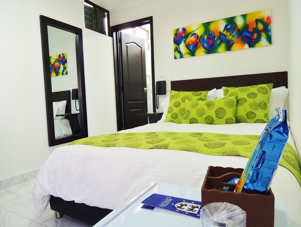 Imagen de la habitación del Hotel Montes De La Castellana Boutique. Foto 2