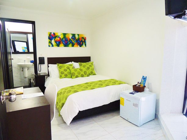 Imagen de la habitación del Hotel Montes De La Castellana Boutique. Foto 5