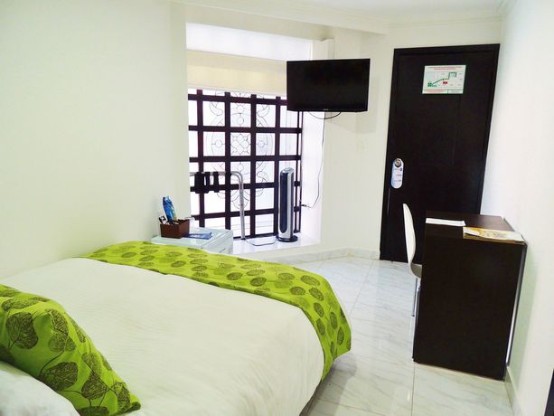 Imagen de la habitación del Hotel Montes De La Castellana Boutique. Foto 7