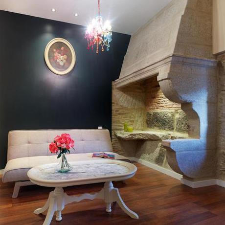 Imagen de los interiores del Hotel Montes. Foto 5