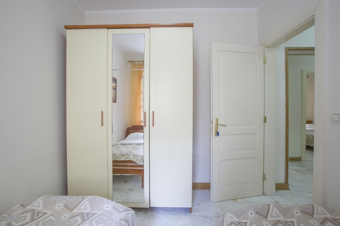 Imagen de la habitación del Hotel Montesan Apartments. Foto 6