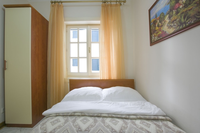 Imagen de la habitación del Hotel Montesan Apartments. Foto 14
