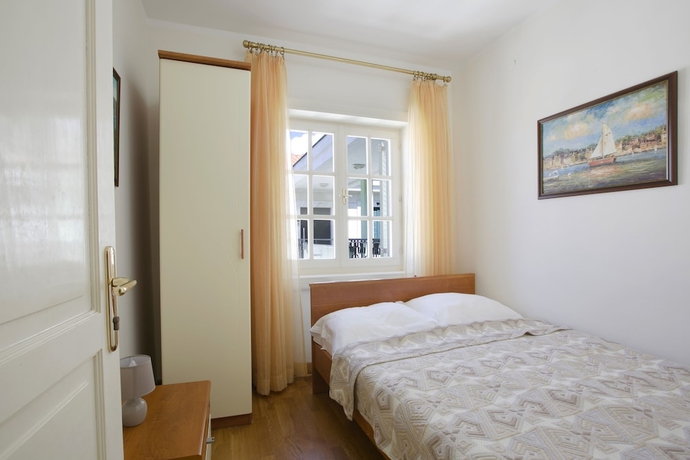 Imagen de la habitación del Hotel Montesan Apartments. Foto 15