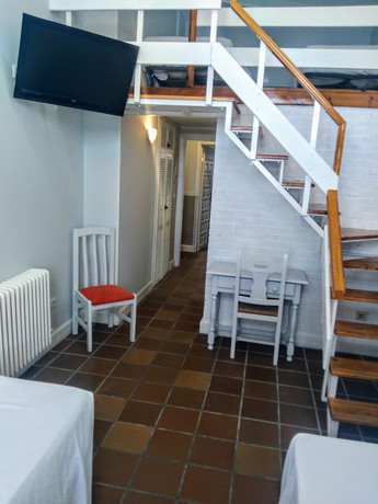 Imagen de los interiores del Hotel Montesol Arttyco. Foto 11