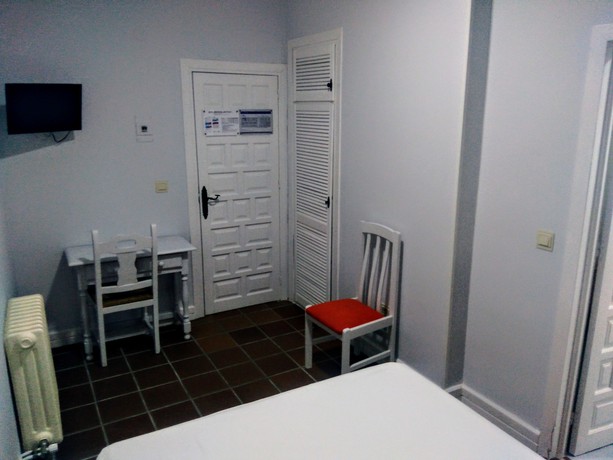 Imagen de la habitación del Hotel Montesol Arttyco. Foto 7