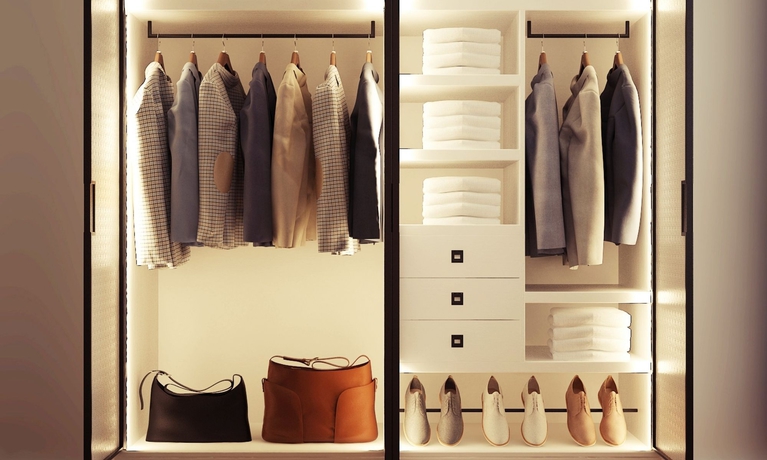 Imagen de la habitación del Hotel Montesol Experimental Ibiza. Foto 7