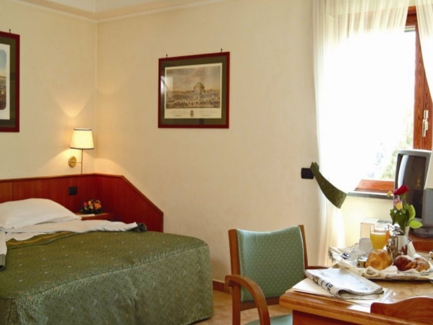 Imagen general del Hotel Montespina Park. Foto 7