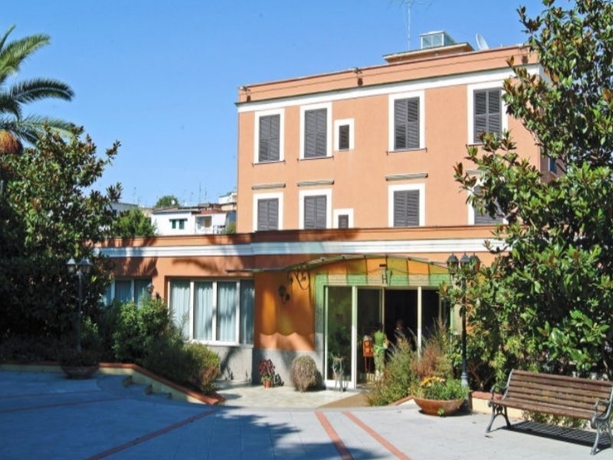 Imagen general del Hotel Montespina Park. Foto 8