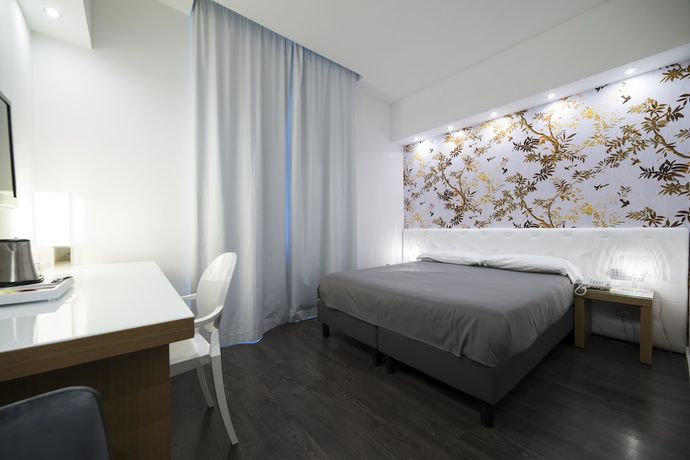 Imagen de la habitación del Hotel Montestella. Foto 3