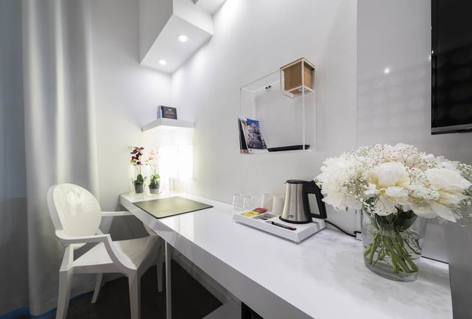 Imagen de la habitación del Hotel Montestella. Foto 16