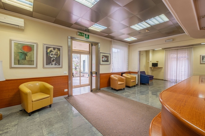 Imagen de los interiores del Hotel Monteverde E Austria. Foto 14
