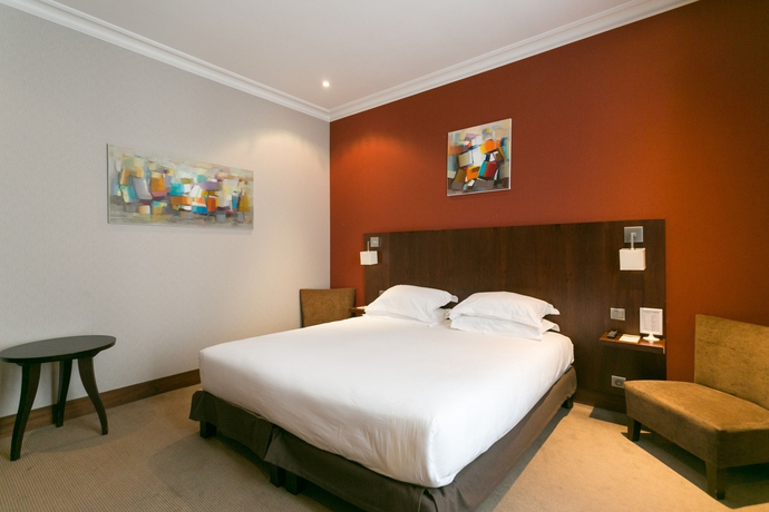 Imagen de la habitación del Hotel Montfleuri Paris. Foto 5