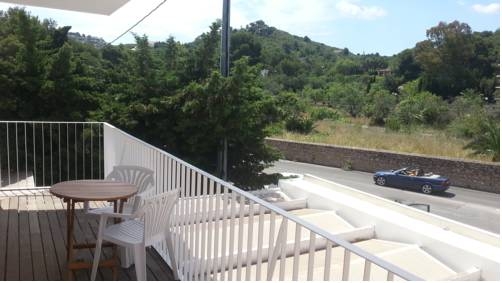 Imagen general del Hotel Montgo. Foto 10