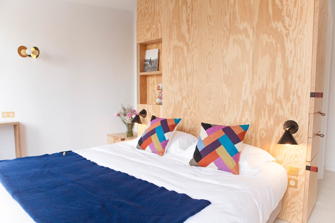 Imagen de la habitación del Hotel Montholon Paris. Foto 4