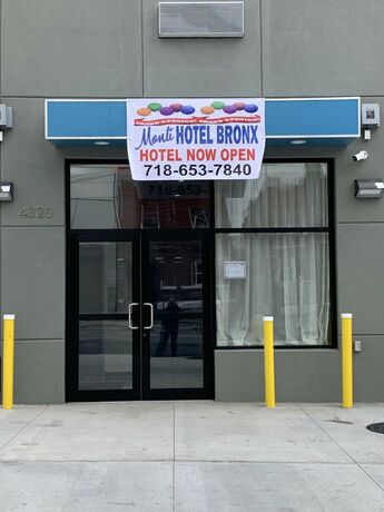 Imagen general del Hotel Monti, Bronx. Foto 3