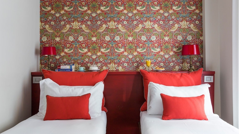 Imagen de la habitación del Hotel Monti First. Foto 9