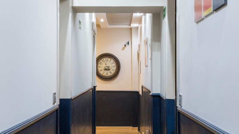 Imagen de los interiores del Hotel Monti First. Foto 19