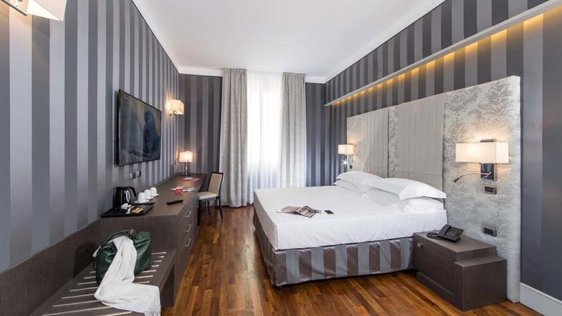 Imagen de la habitación del Hotel Monti Palace. Foto 9