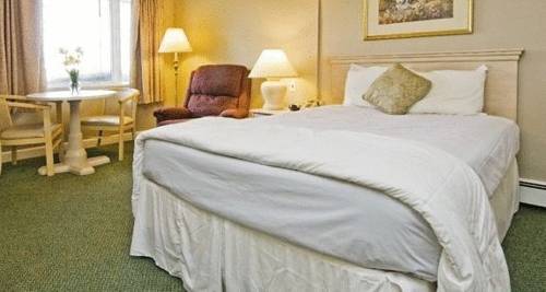 Imagen de la habitación del Hotel Monticello Inn Framingham. Foto 4