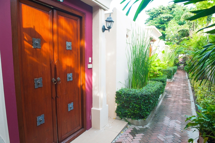 Imagen general del Hotel Montien House Chaweng Beach Resort. Foto 2