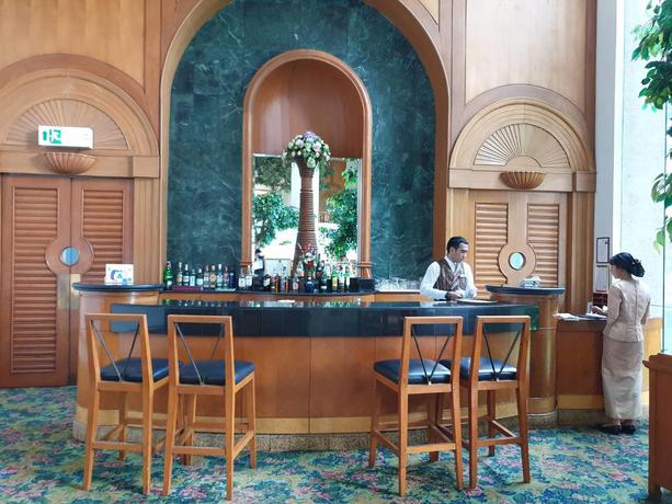 Imagen general del Hotel Montien Riverside. Foto 4