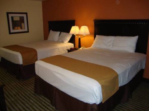 Imagen de la habitación del Hotel Montigo Inn. Foto 4