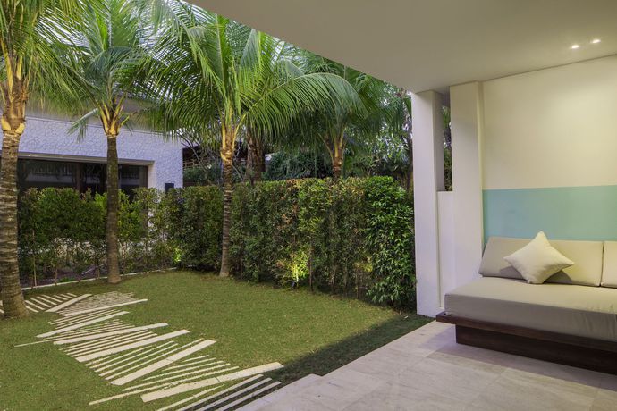 Imagen de los exteriores del Hotel Montigo Resorts Seminyak. Foto 10