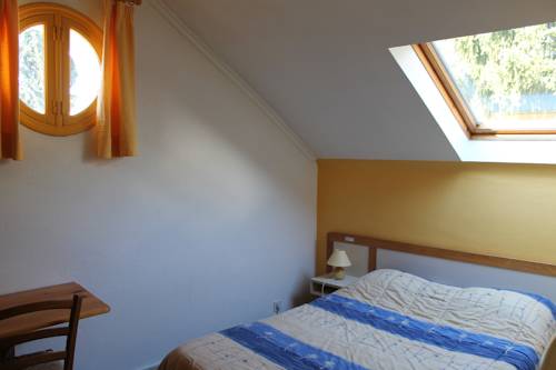 Imagen de la habitación del Hotel Montilleul. Foto 13