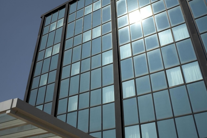 Imagen de los exteriores del Hotel Montini. Foto 9