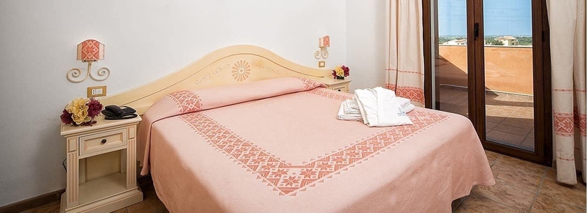 Imagen de la habitación del Hotel Montiruju. Foto 14