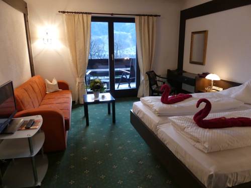 Imagen de la habitación del Hotel Montjola Nova. Foto 10