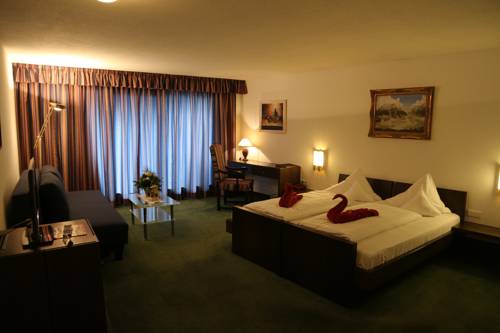 Imagen de la habitación del Hotel Montjola Nova. Foto 14