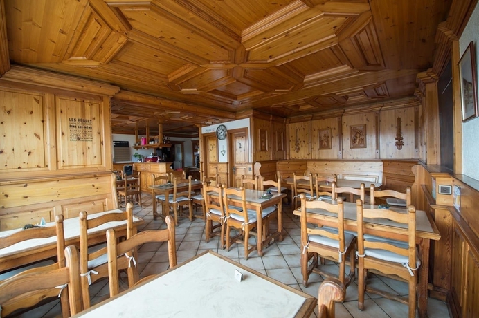 Imagen del bar/restaurante del Hotel Mont-noble. Foto 3