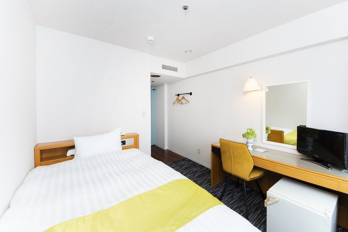 Imagen de la habitación del Hotel Montoview Yonezawa. Foto 17