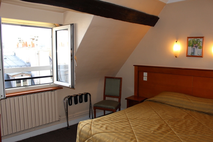 Imagen de la habitación del Hotel Montpensier. Foto 4